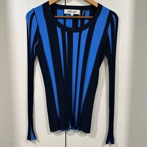 Stylish, form fitting work sweater / top, DVF, size S